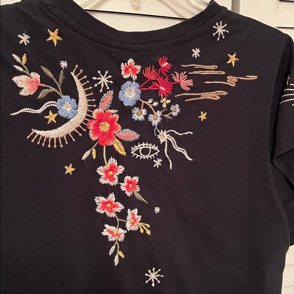 Johnny Was Black V-Neck Lissa Short Sleeve Top with Multicolor Floral Embroidery - Picture 6 of 9